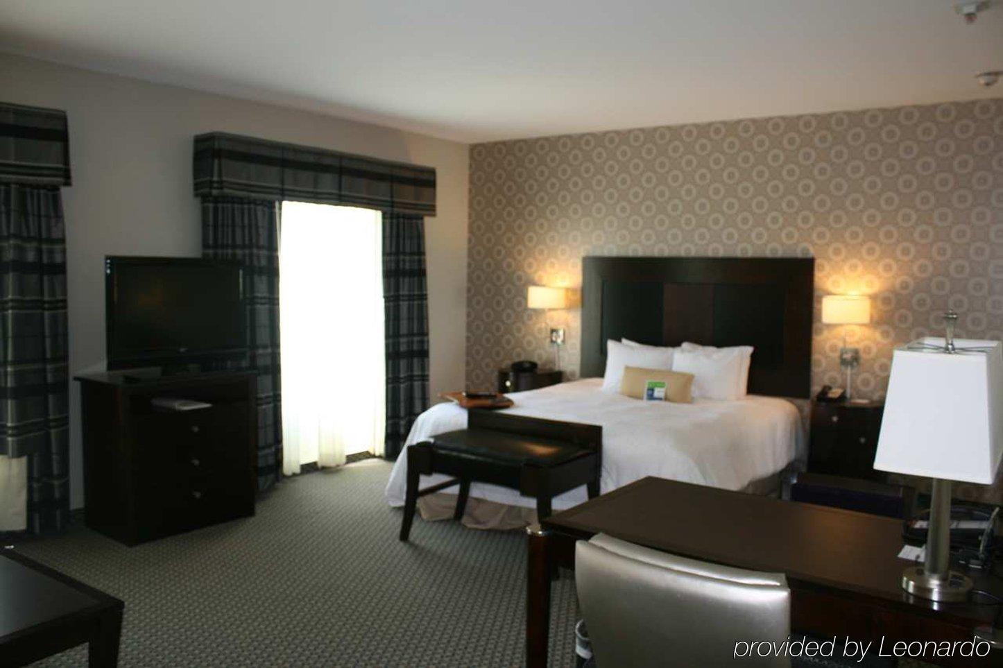 Hampton Inn & Suites Chicago Southland-Matteson Room photo
