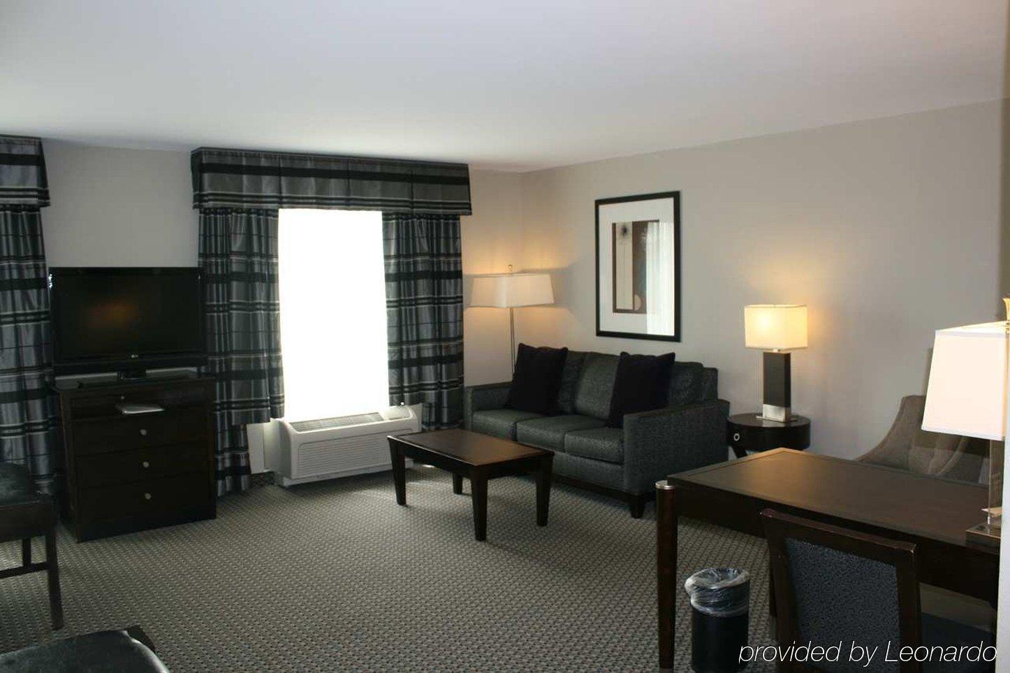 Hampton Inn & Suites Chicago Southland-Matteson Room photo