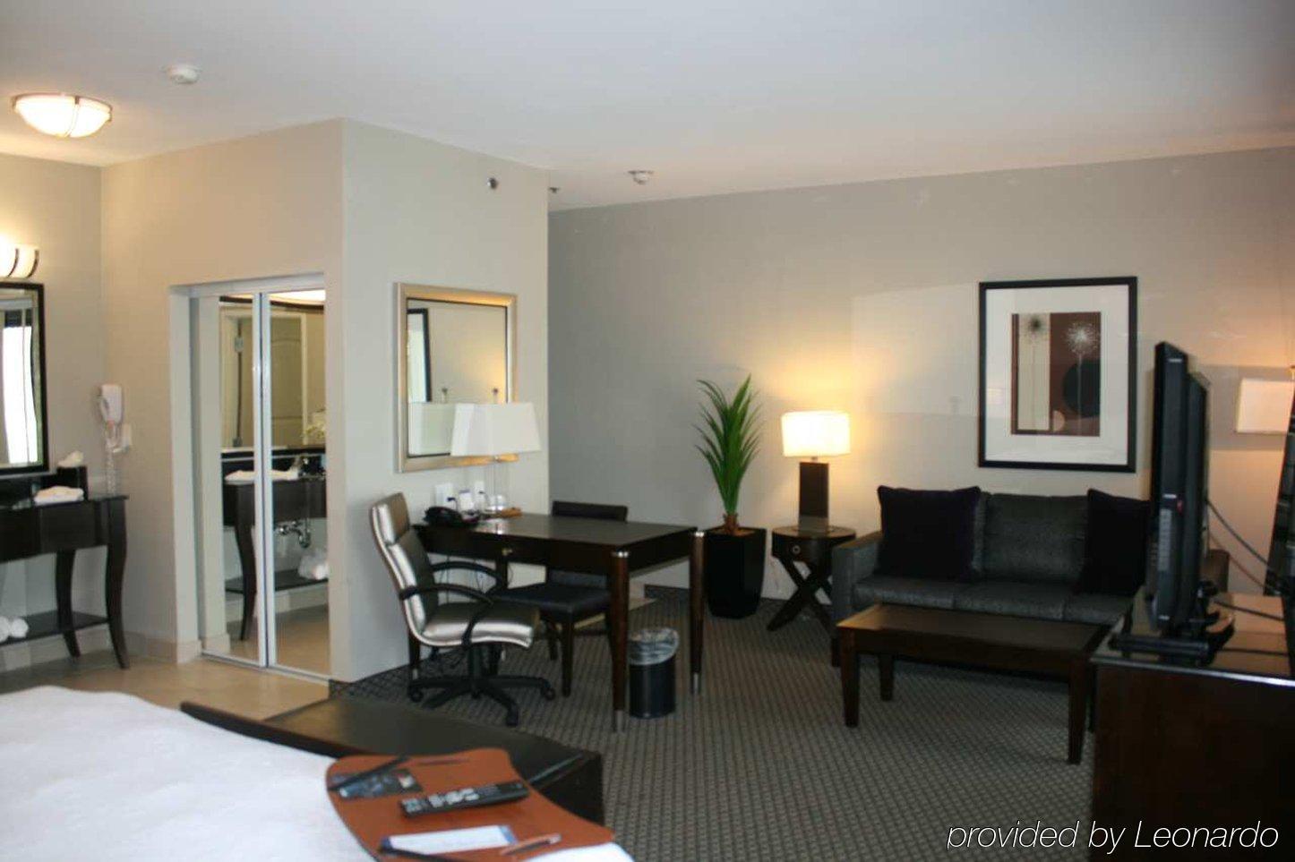 Hampton Inn & Suites Chicago Southland-Matteson Room photo